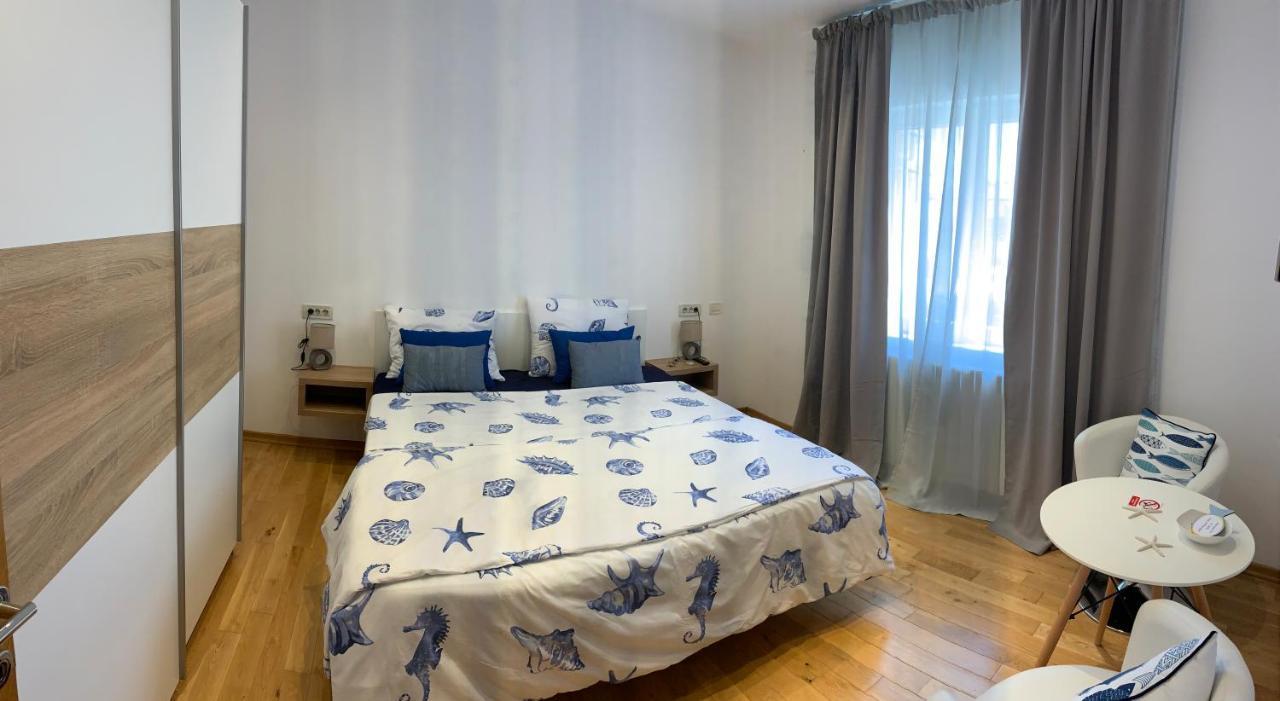 Aria Room And Apartmant Fuga Rovinj Exterior photo